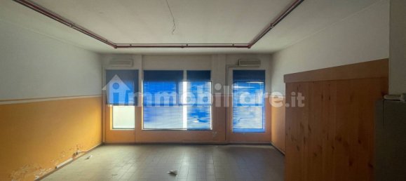 3-salle Propriété commerciale à Ponteranica, Italy No. 138138 11