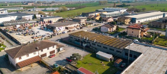 10 rooms Apartment in Isola della Scala, Italy No. 26328 8