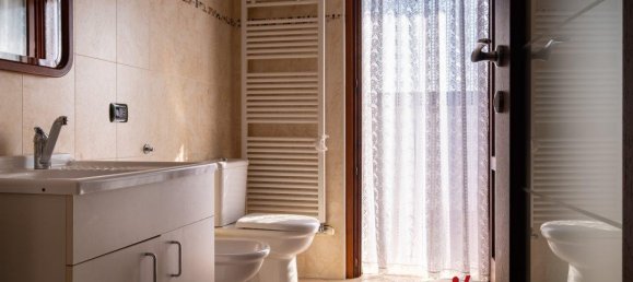 10 rooms Apartment in Isola della Scala, Italy No. 26328 27