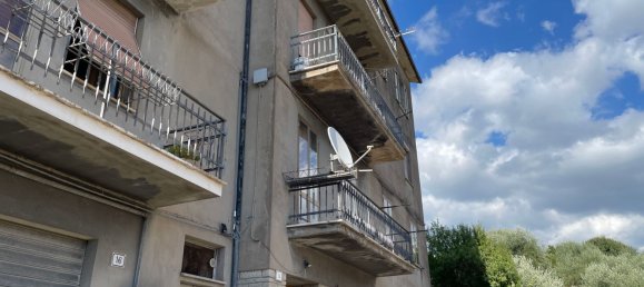 5 rooms Apartment in Orvieto, Italy No. 277455 4