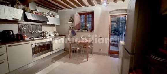 2 bedrooms House in Calci, Italy No. 45603 4