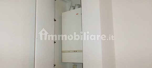 Oficina de 2 habitaciónes en Ferrara, Italy No. 131243 7