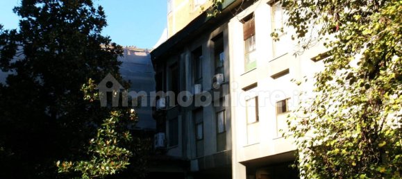 Oficina de 2 habitaciónes en Ferrara, Italy No. 131243 22