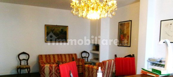 Oficina de 2 habitaciónes en Ferrara, Italy No. 131243 5