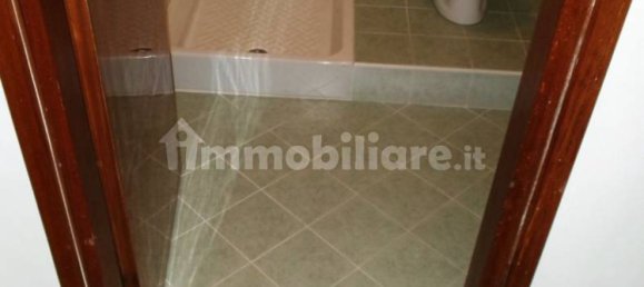 Oficina de 2 habitaciónes en Ferrara, Italy No. 131243 15