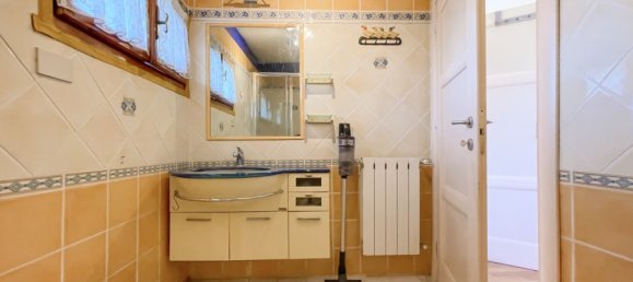 2 bedrooms House in Viareggio, Italy No. 371831 25