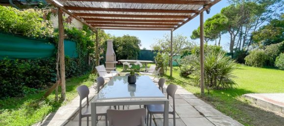 2 bedrooms House in Viareggio, Italy No. 371831 7