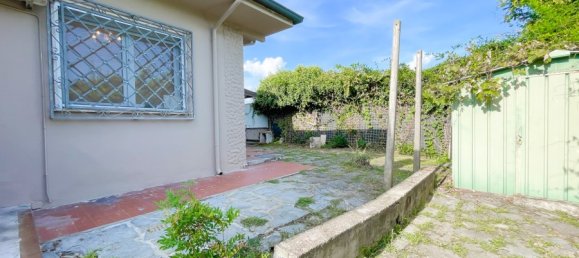 2 bedrooms House in Viareggio, Italy No. 371831 30