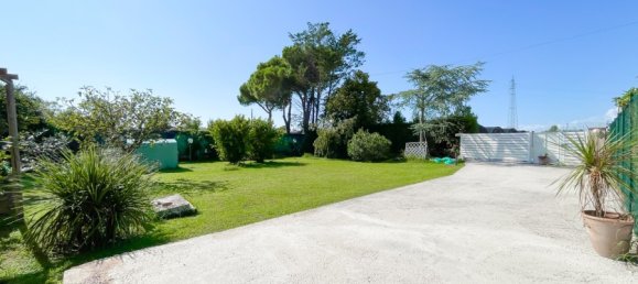 2 bedrooms House in Viareggio, Italy No. 371831 14