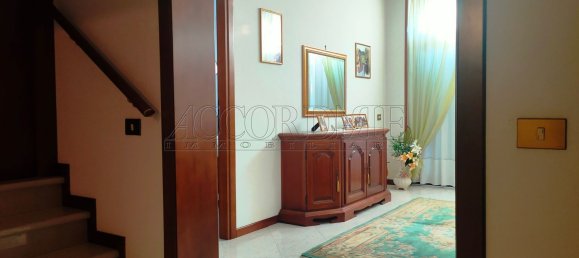 Дом с 10 спальнями в Лонгаре, Италия № 360047 15