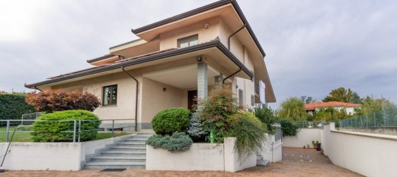 12 rooms Villa in Barbania, Italy No. 24398 20