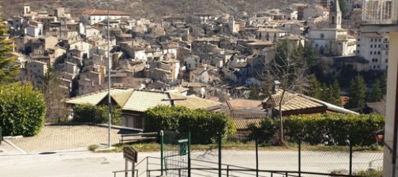 Apartamento de 3 habitaciónes en Scanno, Italy No. 253988 2