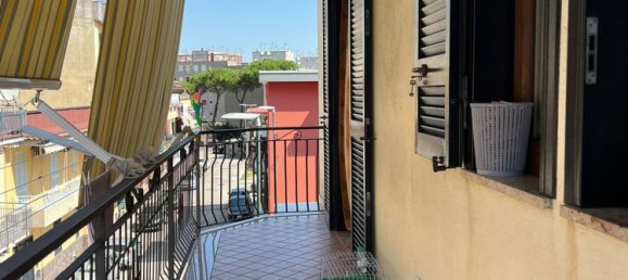 Apartamento de 3 dormitorios en Naples, Italy No. 311591 19