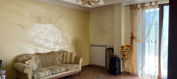 Apartamento de 3 dormitorios en Naples, Italy No. 311591 8