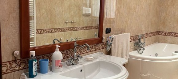 Apartamento de 3 dormitorios en Naples, Italy No. 311591 10