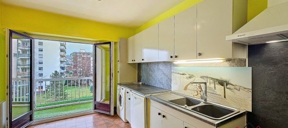 2 bedrooms Apartment in Annemasse, France No. 203037 8