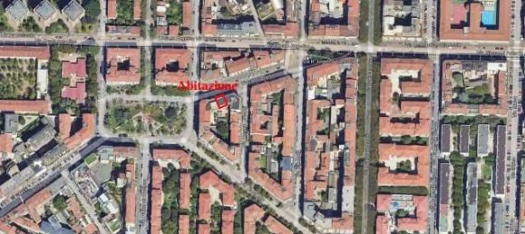 2 bedrooms Apartment in Milan, Italy No. 263132 4