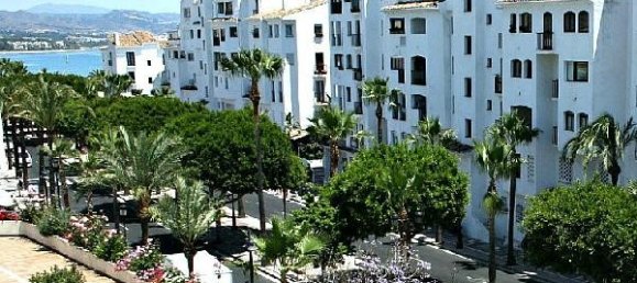 3 bedrooms Apartment in Marbella, Spain No. 115854 3