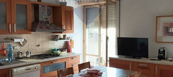 3 Schlafzimmer Wohnung in Syracuse, Italy, Nr. 245581 9