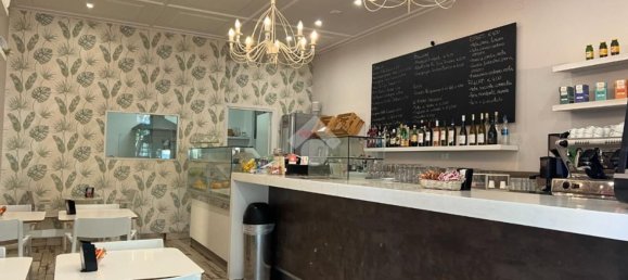 100m² Commercial property in Verona, Italy No. 273855 5