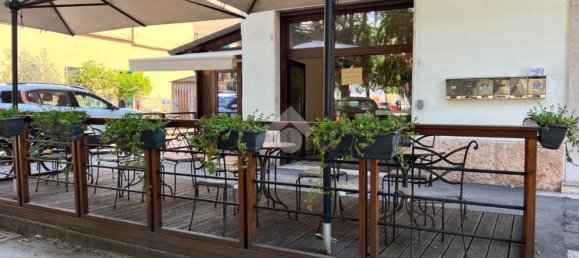 100m² Commercial property in Verona, Italy No. 273855 10