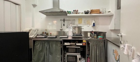 100m² Commercial property in Verona, Italy No. 273855 7