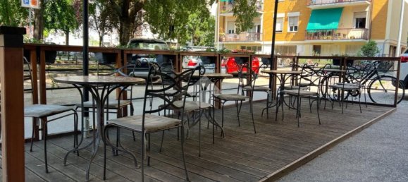 100m² Commercial property in Verona, Italy No. 273855 2