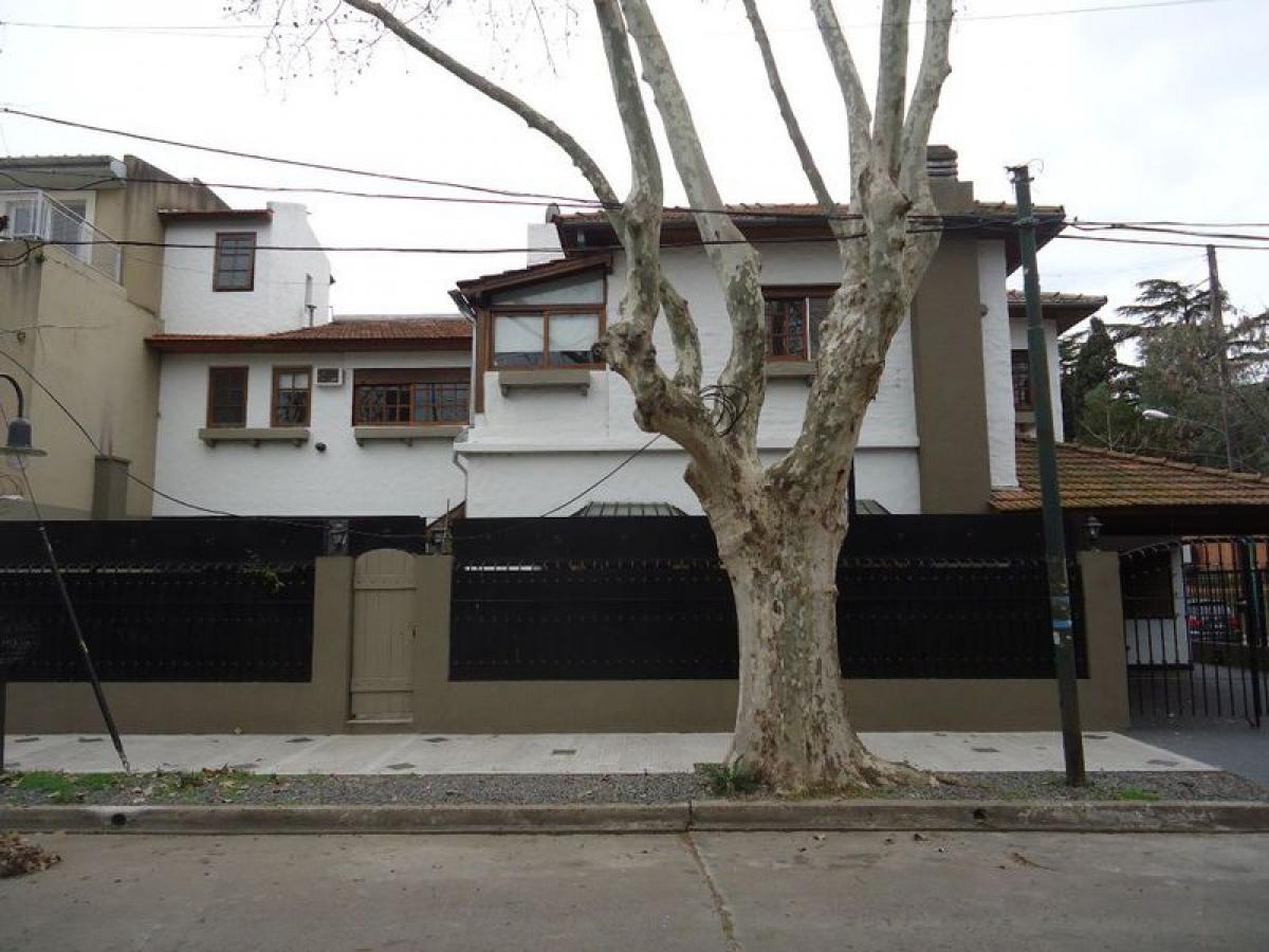 4 bedrooms House in Vicente Lopez, Argentina No. 3952