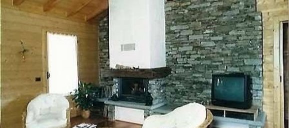 2 bedrooms House in Pisano, Italy No. 150449 11