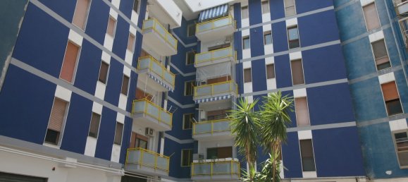 5 bedrooms Apartment in Benevento, Italy No. 318659 2