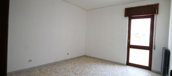 5 bedrooms Apartment in Benevento, Italy No. 318659 13