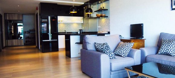 2 bedrooms Condo in Pattaya, Thailand No. 689 14