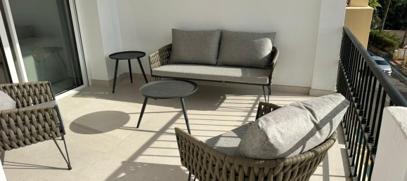 3 bedrooms Apartment in La Quinta, Spain No. 43461 2