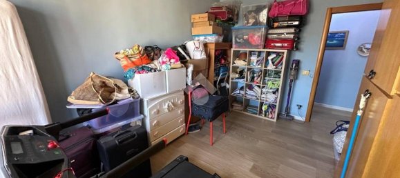 Apartamento de 4 dormitorios en Bari, Italy No. 267713 23