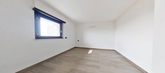1 chambre Penthouse à Sesto San Giovanni, Italy No. 52779 11