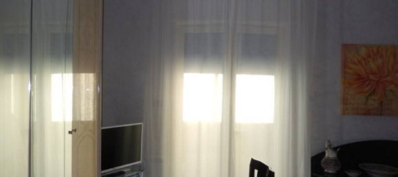 3 Schlafzimmer Wohnung in Casoria, Italy, Nr. 335934 8