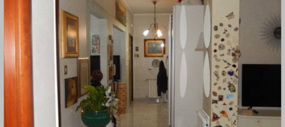 3 Schlafzimmer Wohnung in Casoria, Italy, Nr. 335934 14