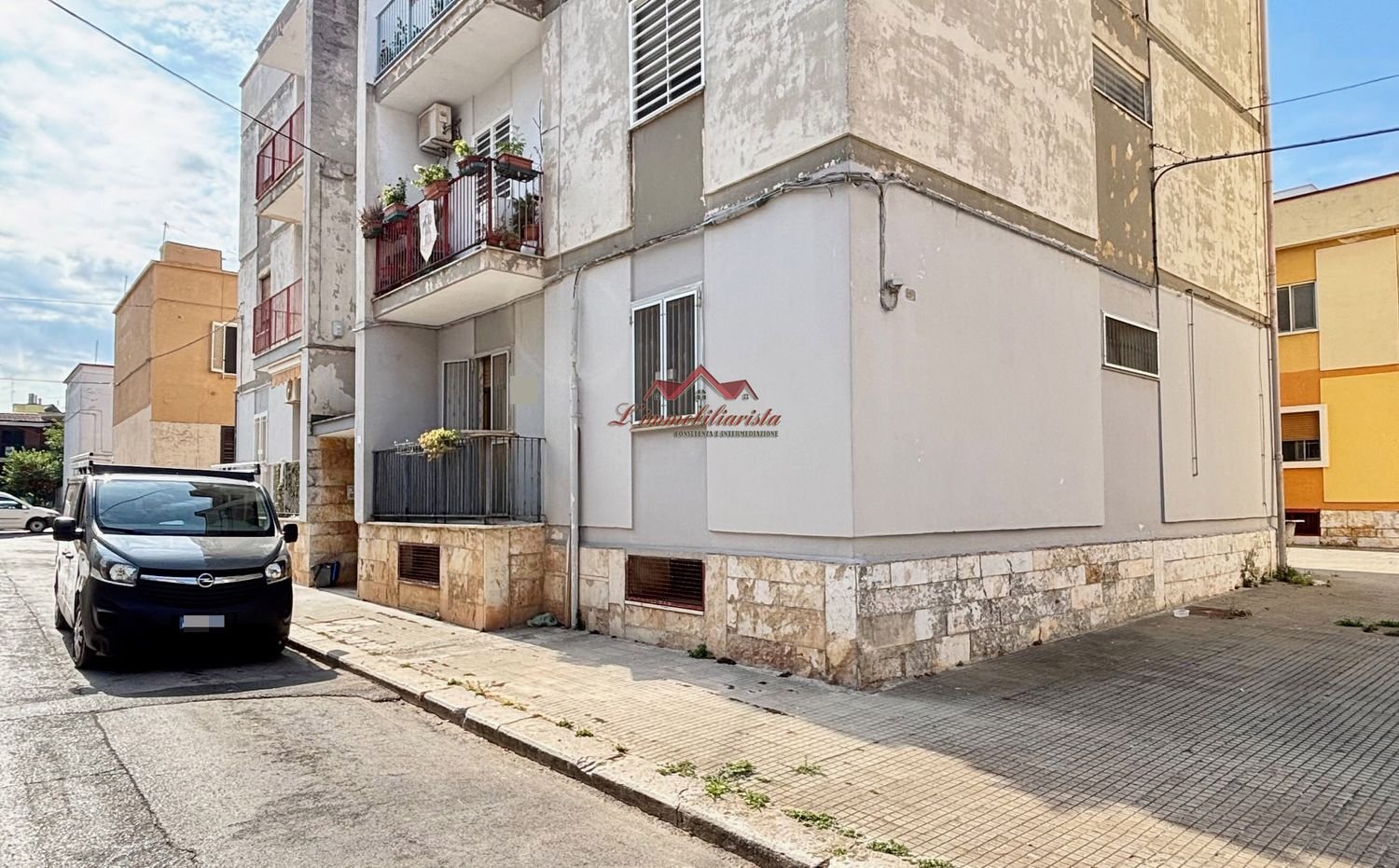 Квартира с 3 спальнями в Санникандро ди Бари, Италия № 376012