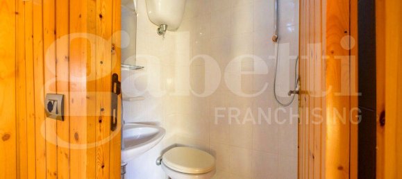 2 bedrooms Apartment in Gubbio, Italy No. 305613 34