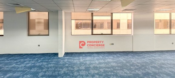 Oficina en Dubai Investment Park, UAE 1301 m² No. 42561 12