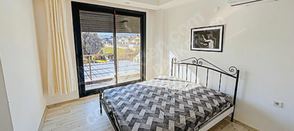 Villa 3+1 in Izmir, Turkey, Nr. 33748 7