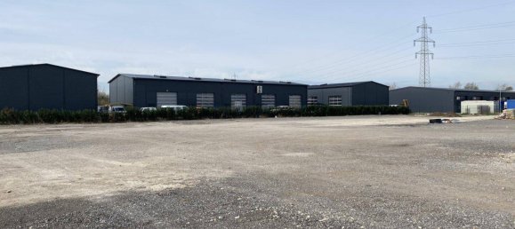 3300m² Warehouse in Leopoldsdorf, Austria No. 14656 3