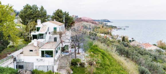 11 rooms Villa in Vasto, Italy No. 41863 11