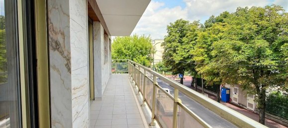 1 chambre Appartement à Saint-Maur-des-Fossés, France No. 297145 2