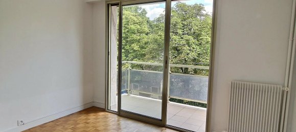 1 chambre Appartement à Saint-Maur-des-Fossés, France No. 297145 3