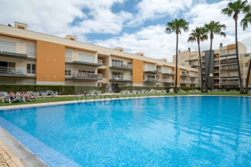 3 bedrooms Apartment in Quarteira, Portugal No. 195527