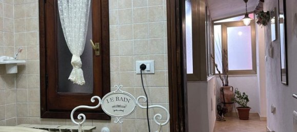 Casa de 5 habitaciónes en Tornimparte, Italy No. 290384 30