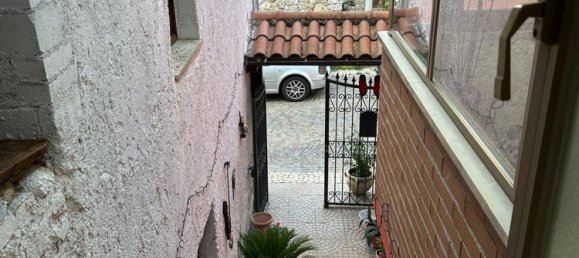 Casa de 5 habitaciónes en Tornimparte, Italy No. 290384 24