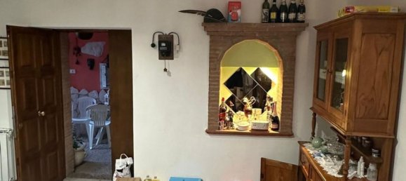 Casa de 5 habitaciónes en Tornimparte, Italy No. 290384 40