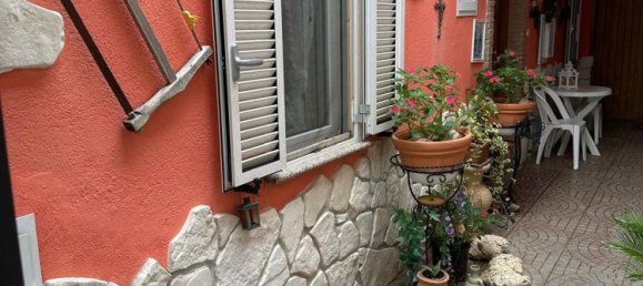 Casa de 5 habitaciónes en Tornimparte, Italy No. 290384 3